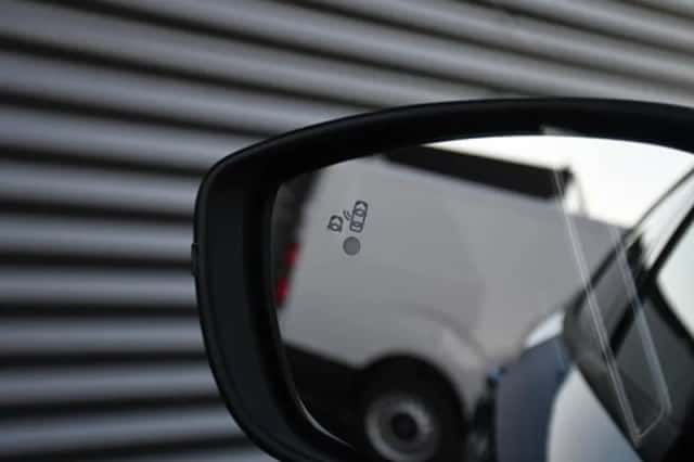 Peugeot 2008 (2024) thumbnail 7