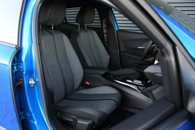 Peugeot 2008 (2024) thumbnail 10