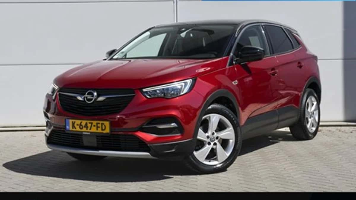 Opel Grandland X (2019) — foto 1