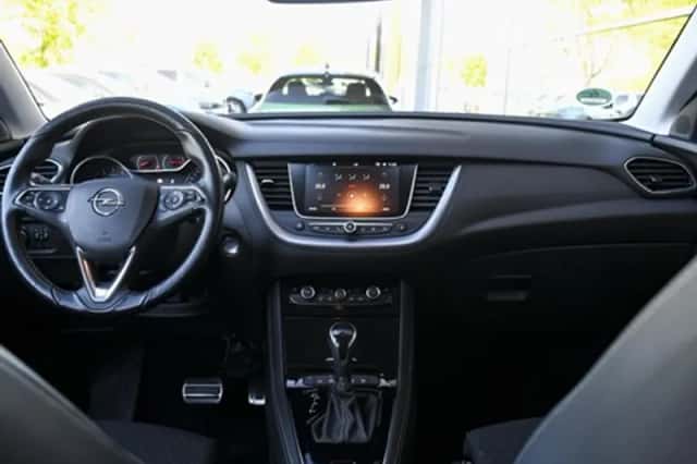 Opel Grandland X (2019) thumbnail 16