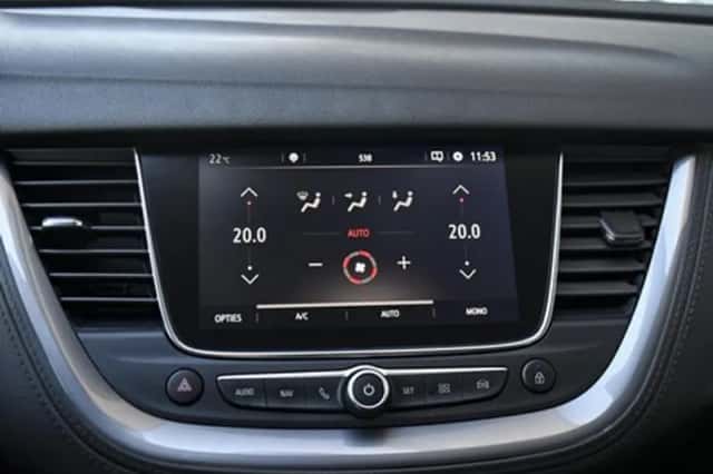 Opel Grandland X (2019) thumbnail 19