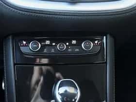 Opel Grandland X (2019) thumbnail 23