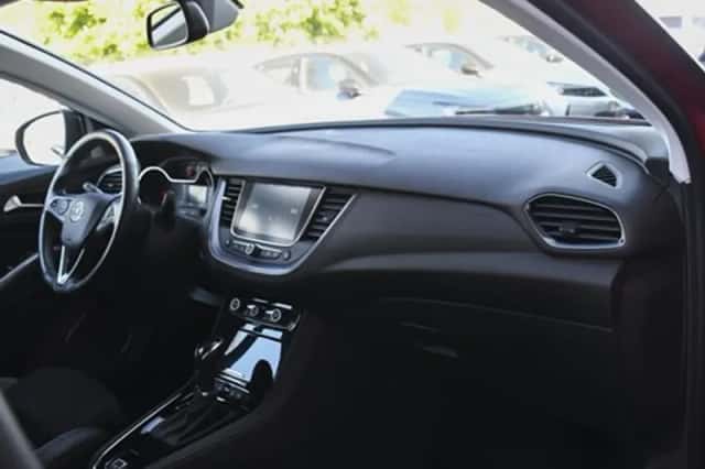 Opel Grandland X (2019) thumbnail 9