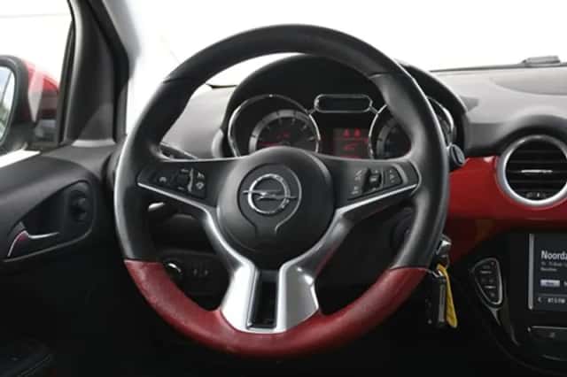 Opel Adam (2018) thumbnail 13
