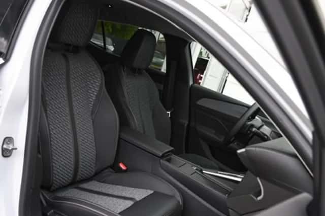 Peugeot 408 (2026) thumbnail 12