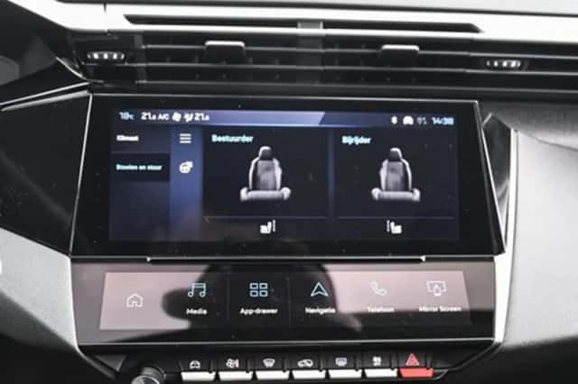 Peugeot 408 (2026) thumbnail 25
