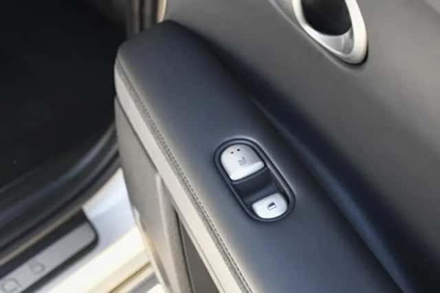 Hyundai Ioniq 5 (2023) thumbnail 16