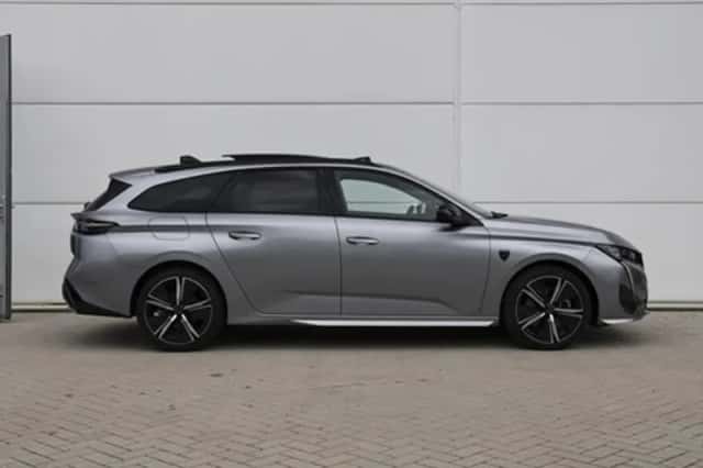 Peugeot 308 (2023) thumbnail 5