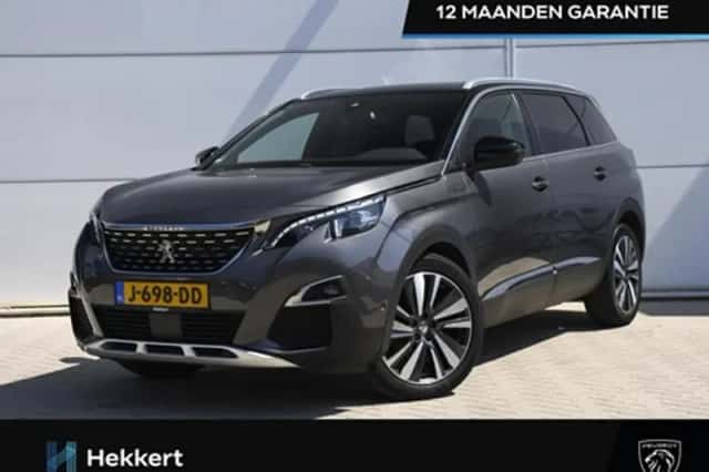 Peugeot 5008 (2021) thumbnail 1