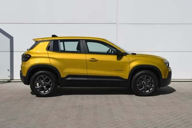 Jeep Avenger (2024) thumbnail 4