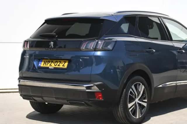 Peugeot 3008 (2021) thumbnail 6