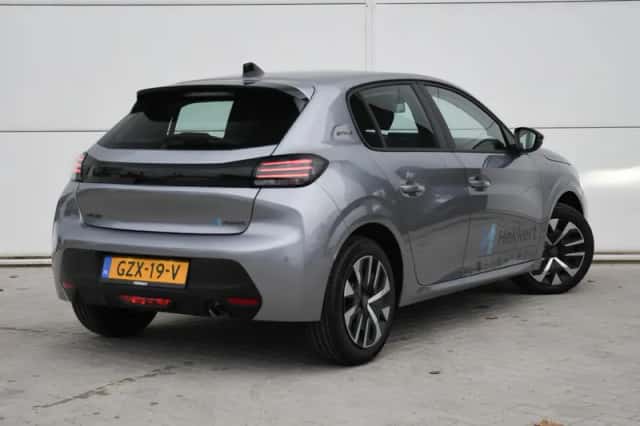 Peugeot 208 (2025) thumbnail 4