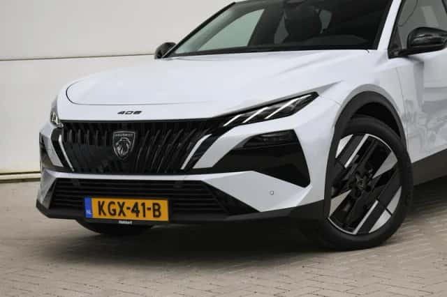 Peugeot 408 (2026) thumbnail 2