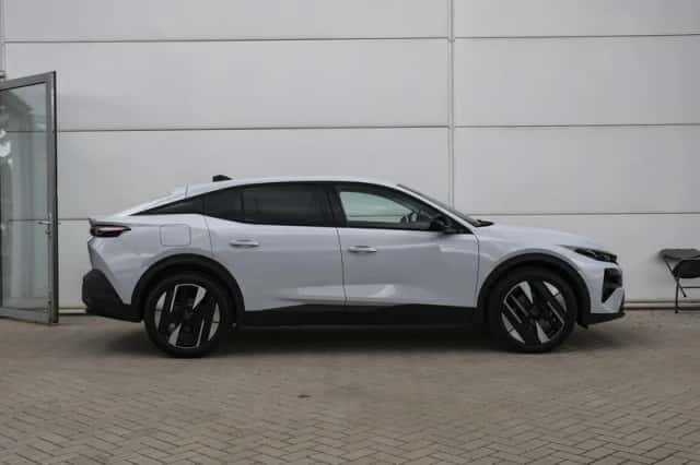Peugeot 408 (2026) thumbnail 4