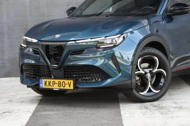 Alfa Romeo Junior (2025) thumbnail 2
