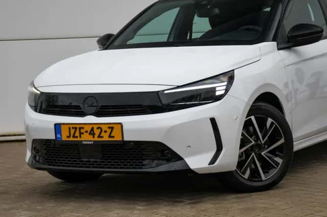 Opel Corsa (2025) thumbnail 2