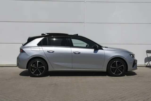 Opel Astra (2025) thumbnail 5