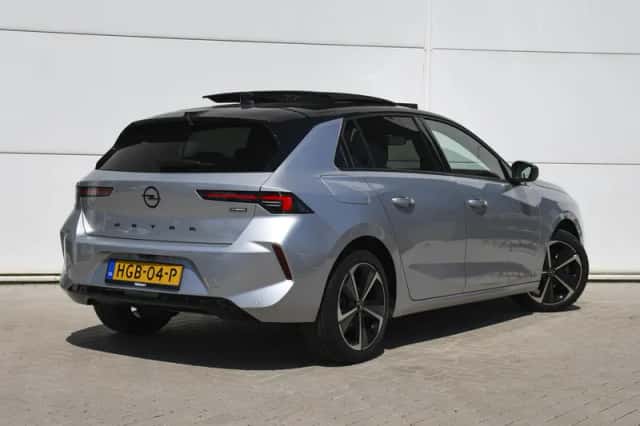 Opel Astra (2025) thumbnail 6