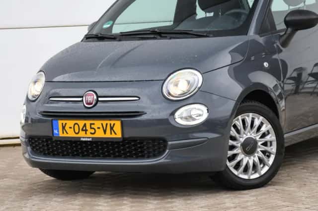Fiat 500 (2021) thumbnail 2