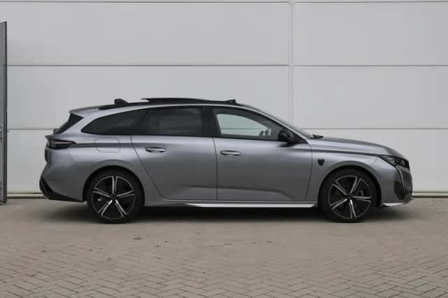Peugeot 308 (2023) thumbnail 5