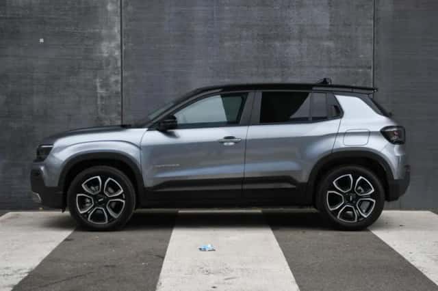 Jeep Avenger (2025) thumbnail 3