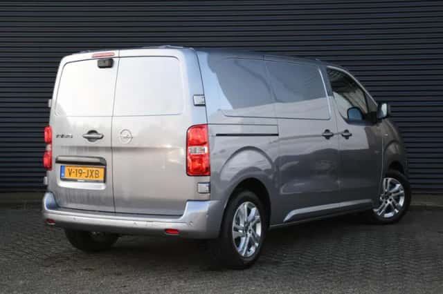 Opel Vivaro (2024) thumbnail 4