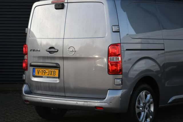 Opel Vivaro (2024) thumbnail 5
