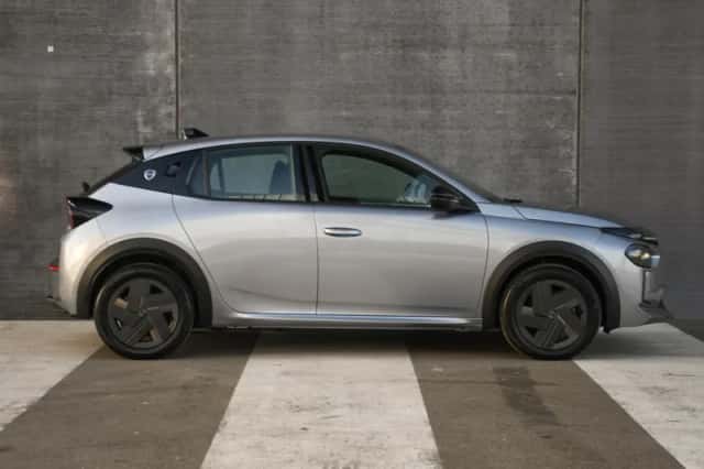 Lancia Ypsilon (2025) thumbnail 4
