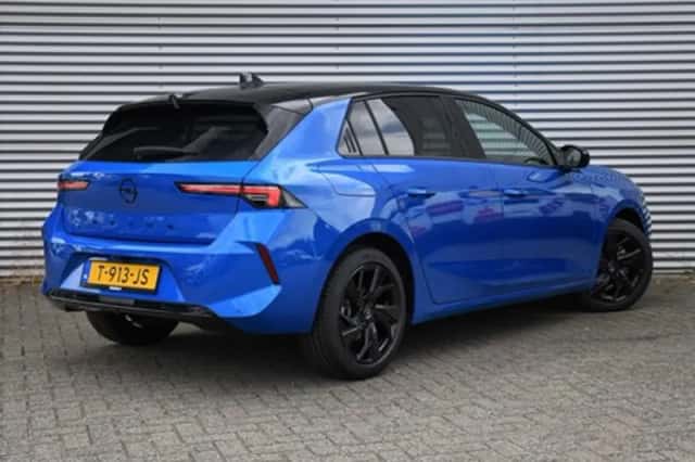 Opel Astra (2023) thumbnail 4