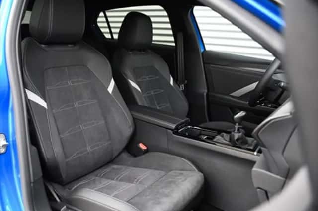 Opel Astra (2023) thumbnail 9
