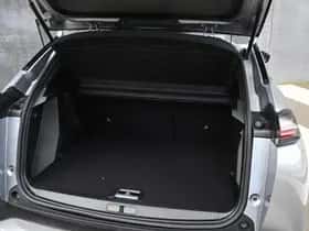 Peugeot 2008 (2024) thumbnail 12