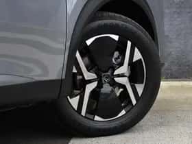 Peugeot 2008 (2024) thumbnail 6