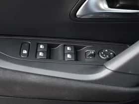 Peugeot 2008 (2024) thumbnail 26