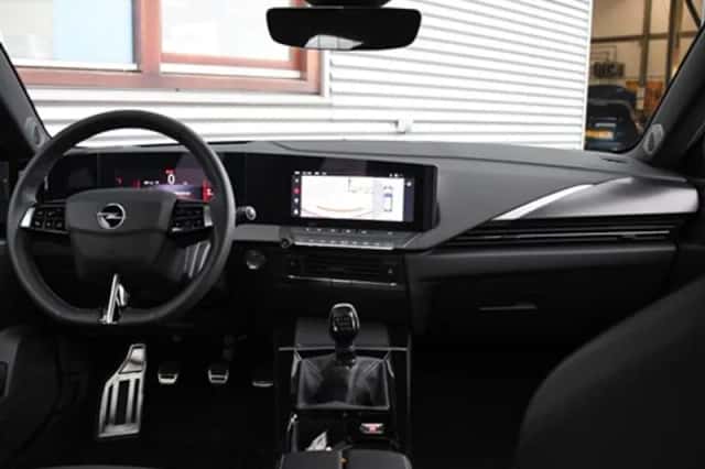 Opel Astra Sports Tourer (2024) thumbnail 12