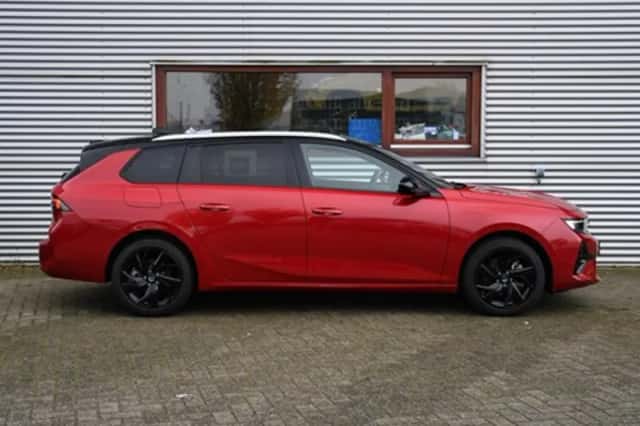 Opel Astra Sports Tourer (2024) thumbnail 3