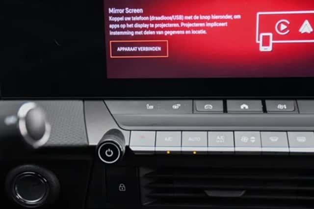 Opel Astra Sports Tourer (2024) thumbnail 21