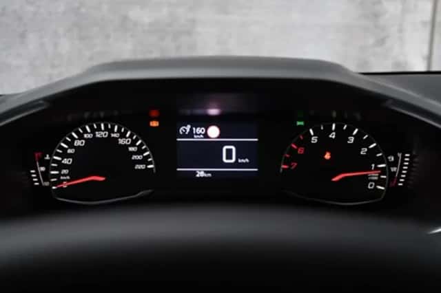 Peugeot 208 (2025) thumbnail 14