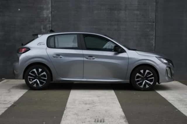 Peugeot 208 (2025) thumbnail 3