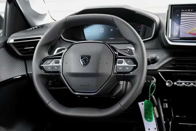 Peugeot 208 (2025) thumbnail 14