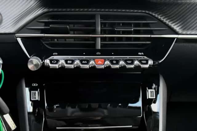 Peugeot 208 (2025) thumbnail 23