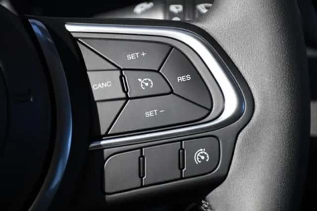 Fiat 500X (2024) thumbnail 23