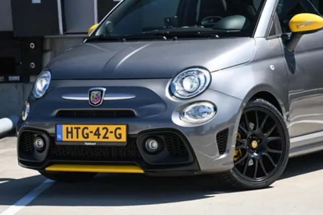 Abarth 595 Pista (2017) thumbnail 2