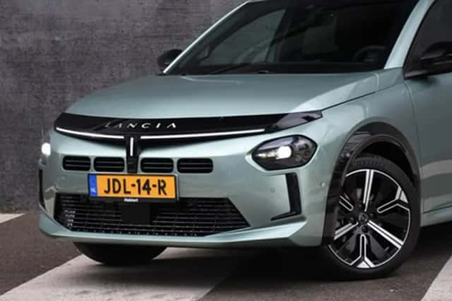 Lancia Ypsilon (2025) thumbnail 2