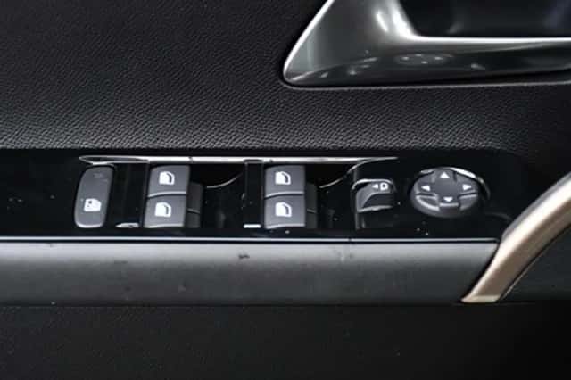 Lancia Ypsilon (2025) thumbnail 30