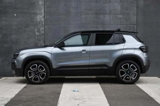 Jeep Avenger (2025) thumbnail 3