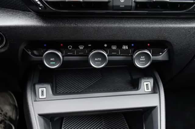 Citroën C4 (2024) thumbnail 24