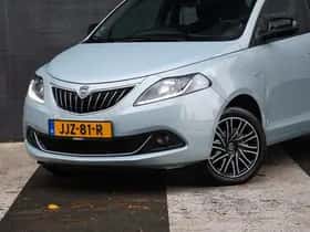Lancia Ypsilon (2023) thumbnail 2