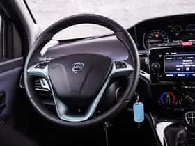Lancia Ypsilon (2023) thumbnail 14