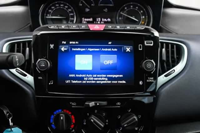 Lancia Ypsilon (2023) thumbnail 18