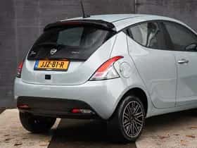 Lancia Ypsilon (2023) thumbnail 6